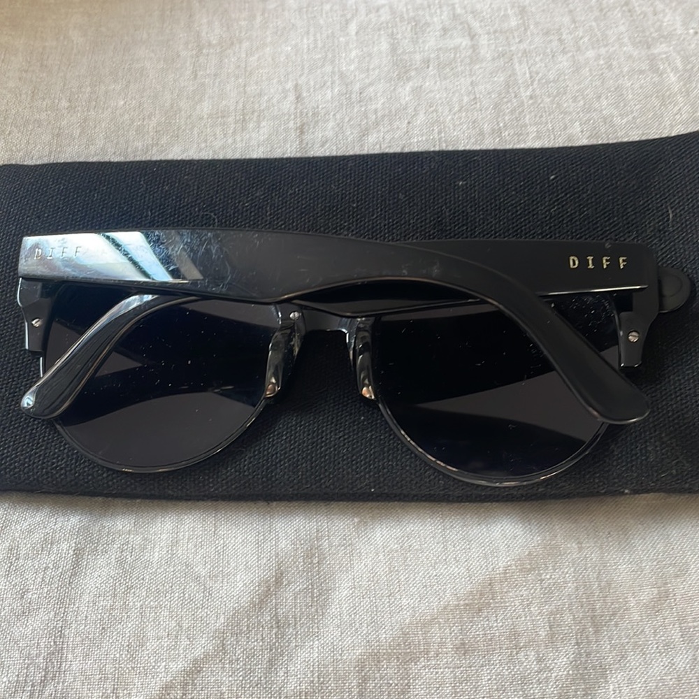 Diff sunglasses - Picture 2 of 2